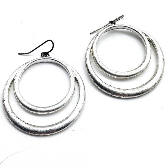 Double Hoop Pierced Earrings Silver Tone Boho Festival Party Hippie Classic - Picture 1 of 8